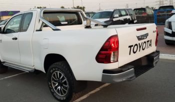 Toyota Hilux SR5 2018 Extra Cab, 4X4 full