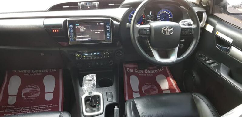 Used Toyota Hilux Rugged 2018 X Auto full