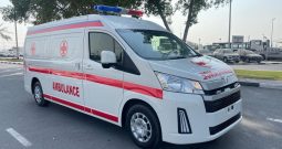 Ambulance 2021 Toyota Hiace Commuter, 2.8L Turbo Diesel Automatic