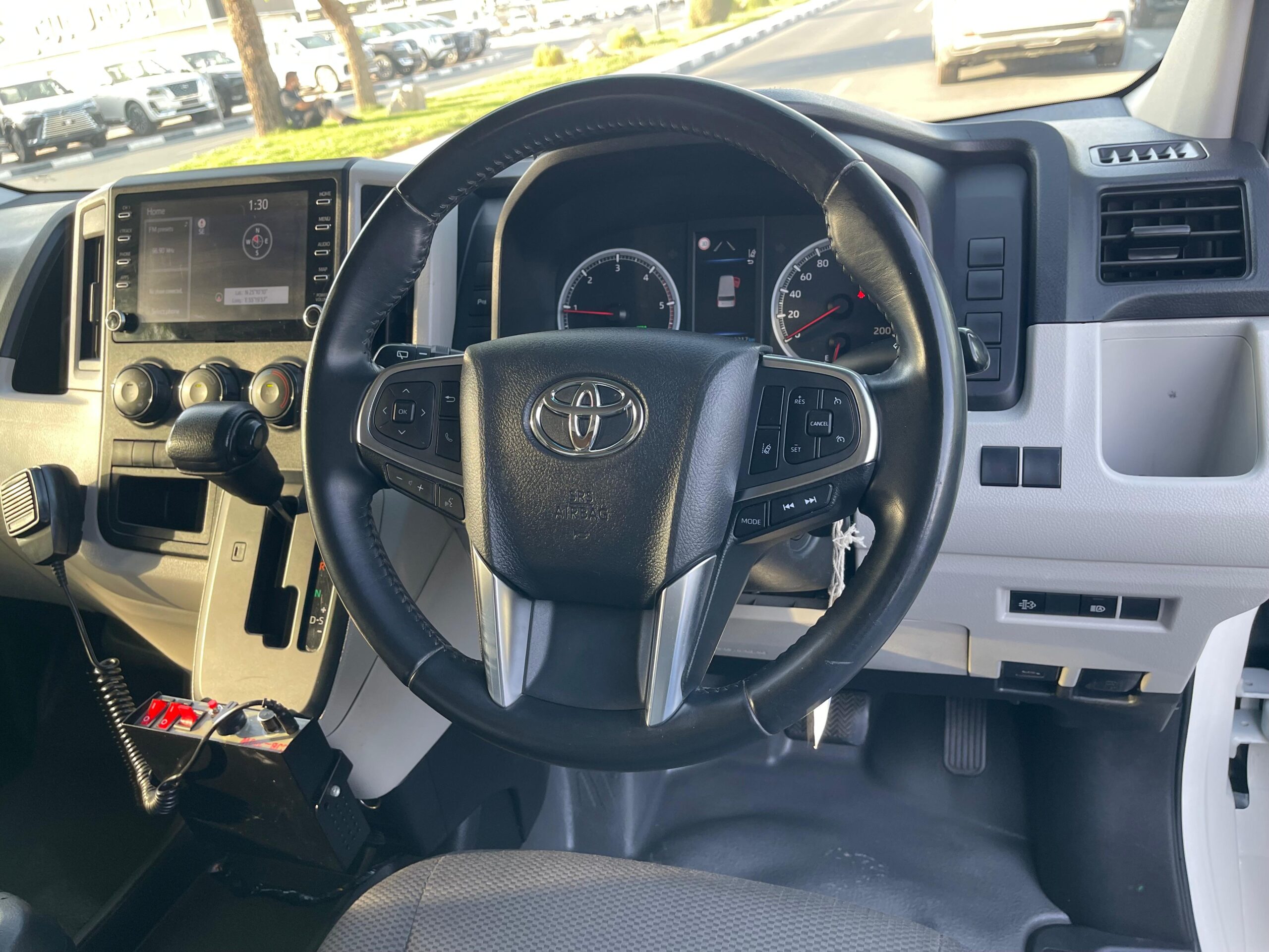 TOYOTA HIACE AMBULANCE 2021 - Image 12