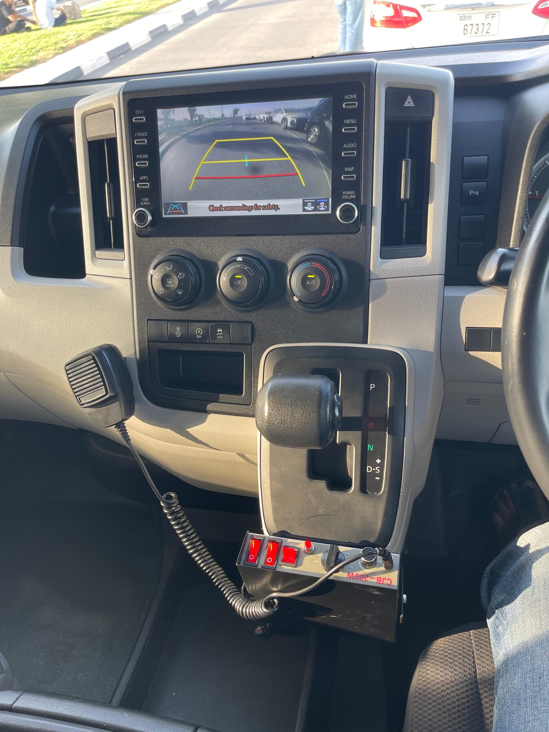 TOYOTA HIACE AMBULANCE 2021 - Image 27