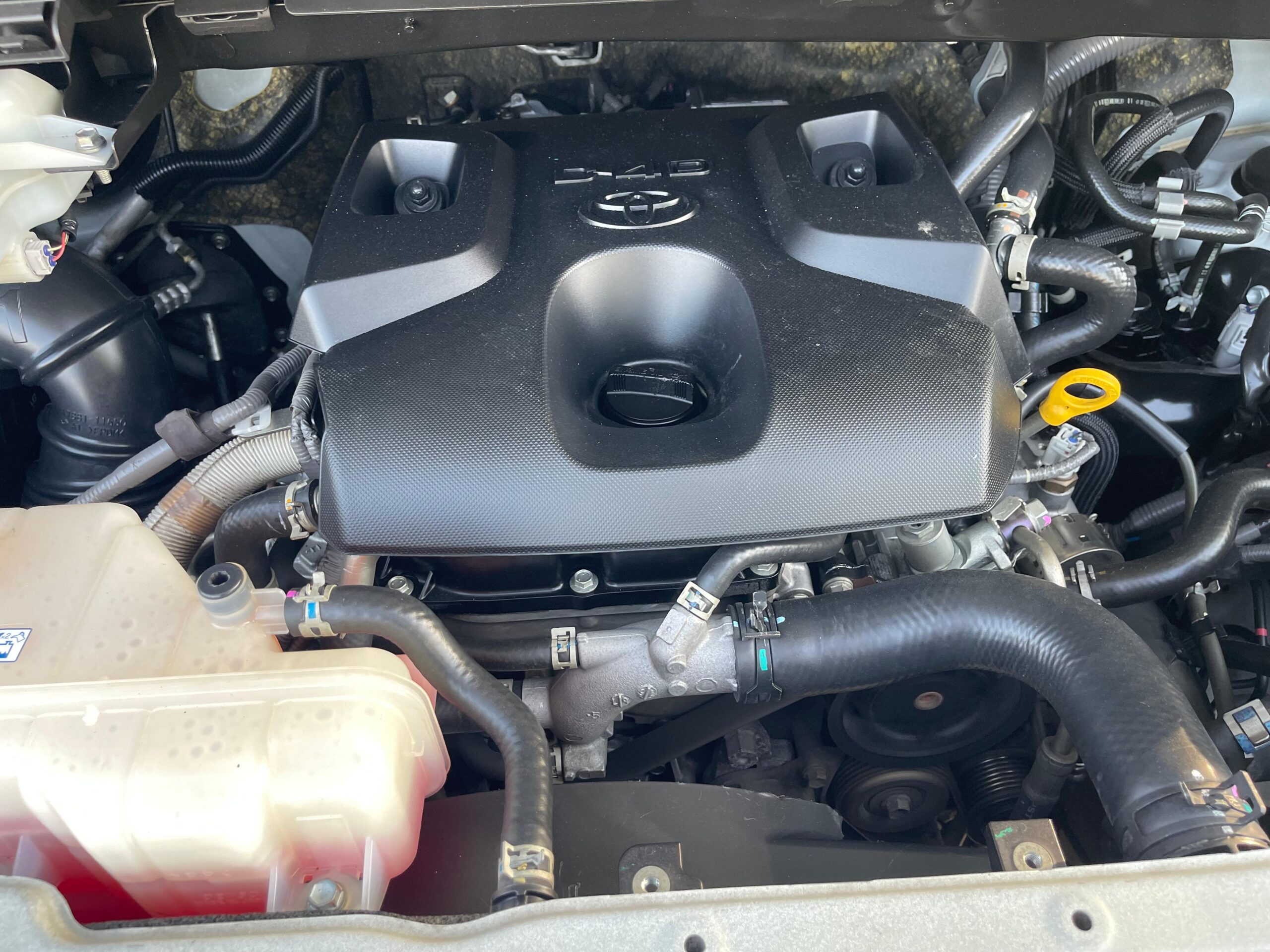 TOYOTA HIACE AMBULANCE 2021 - Image 23