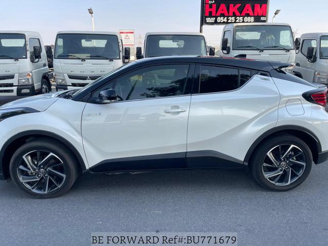 Toyota CHR Hybrid 2022 - Image 2