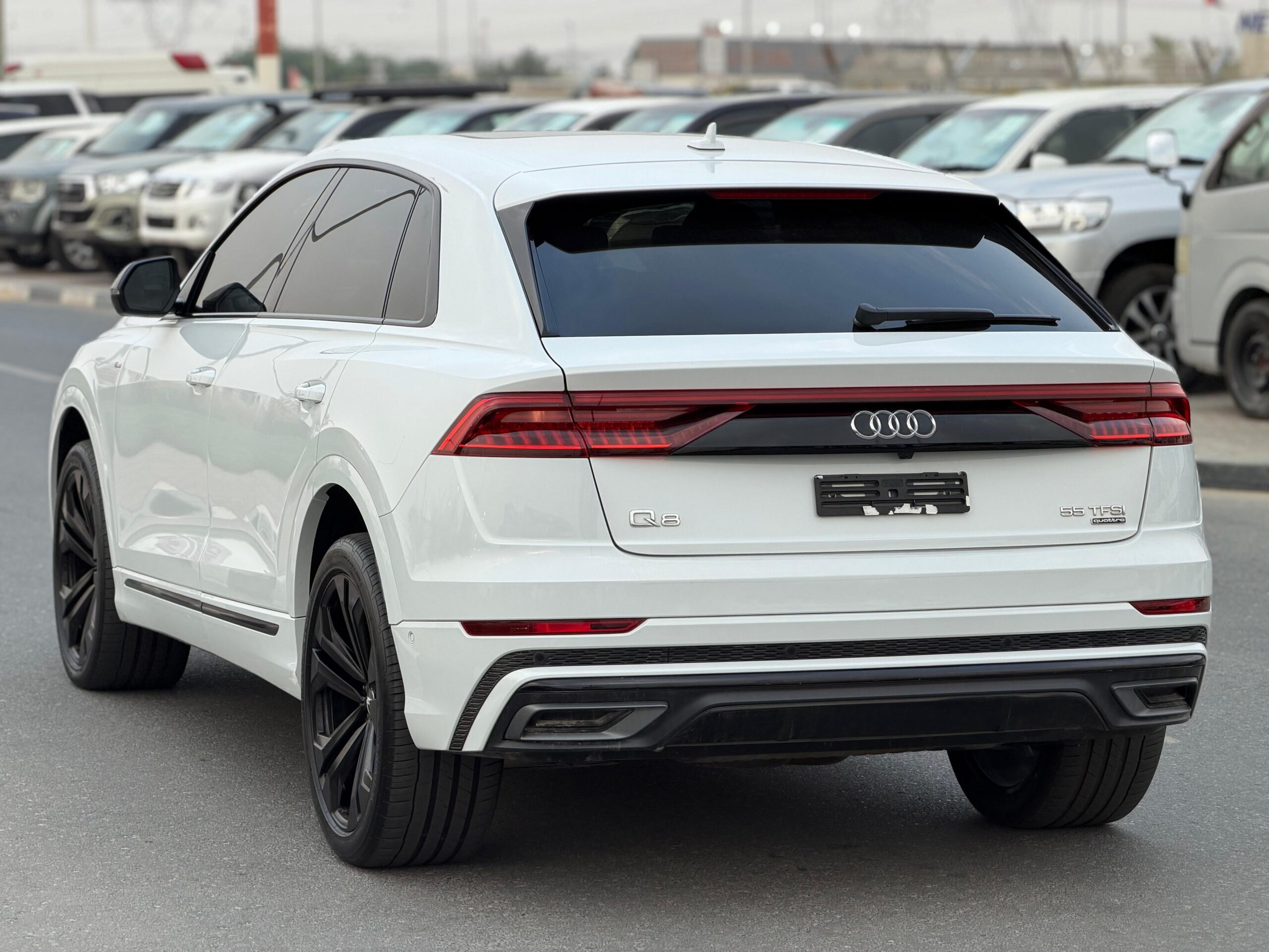 AUDI Q8 2019 - Image 3
