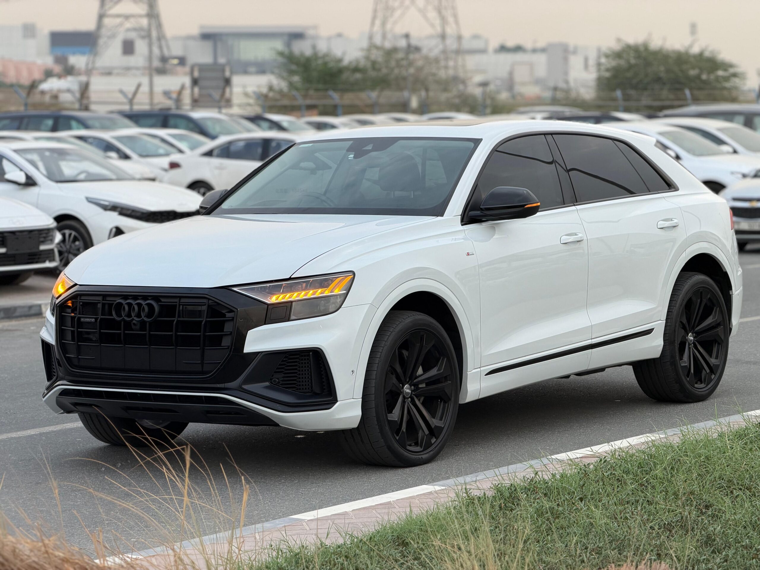 AUDI Q8 2019 - Image 5