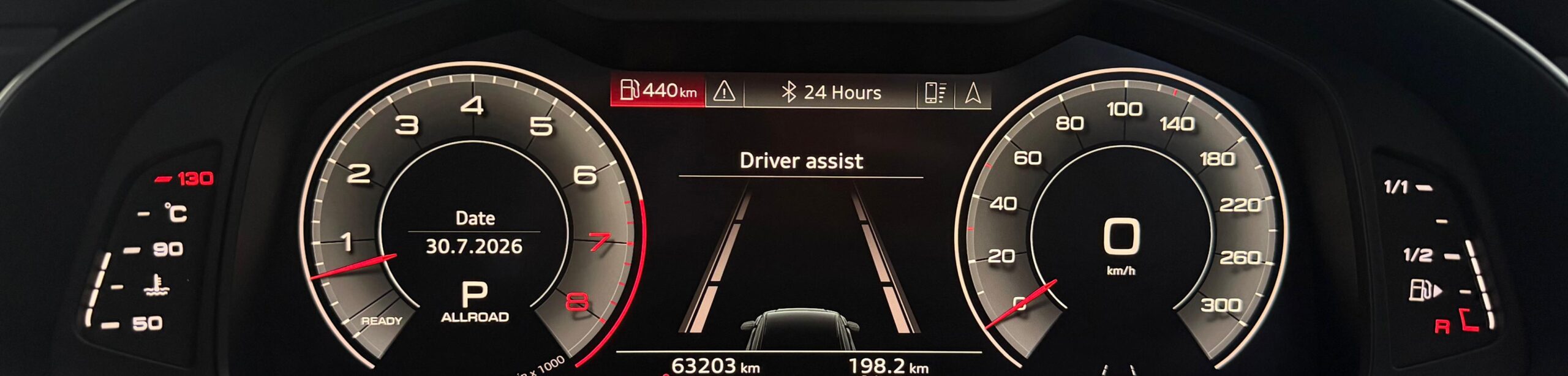AUDI Q8 2019 - Image 31