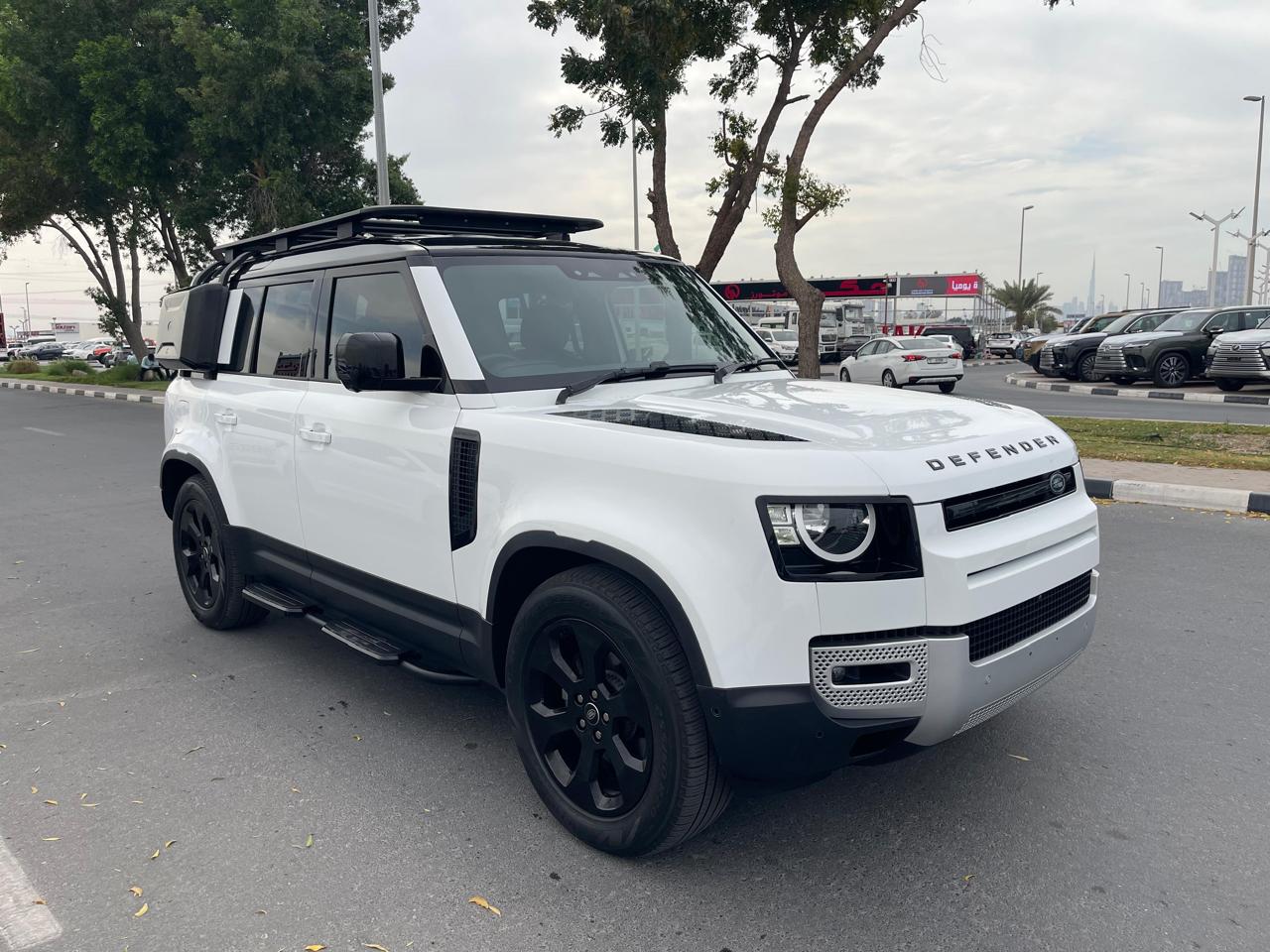 LAND ROVER DEFENDER 2024 - Image 2