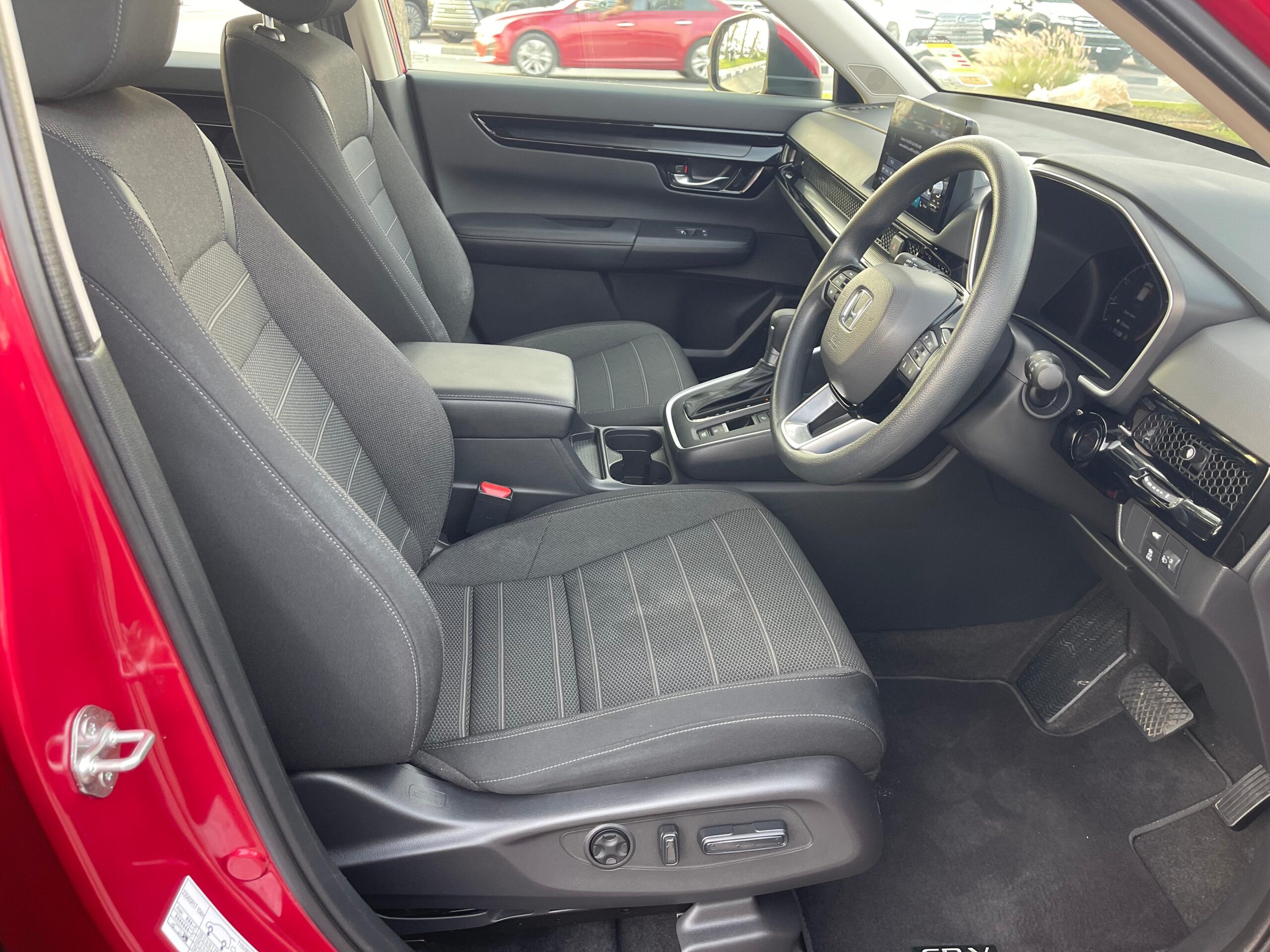 HONDA CRV V-TEC TURBO 2024 - Image 13