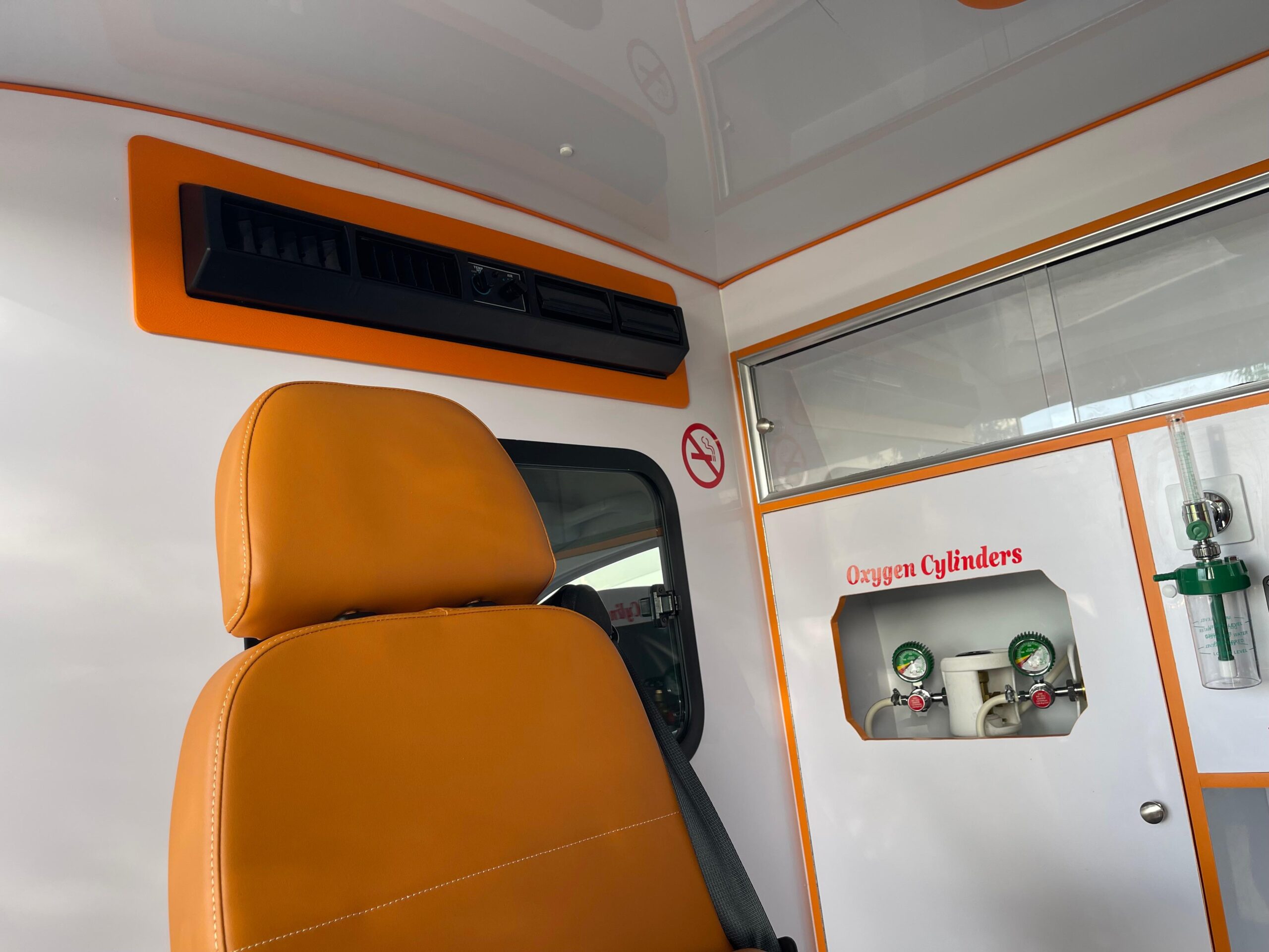 TOYOTA HIACE AMBULANCE 2021 - Image 22