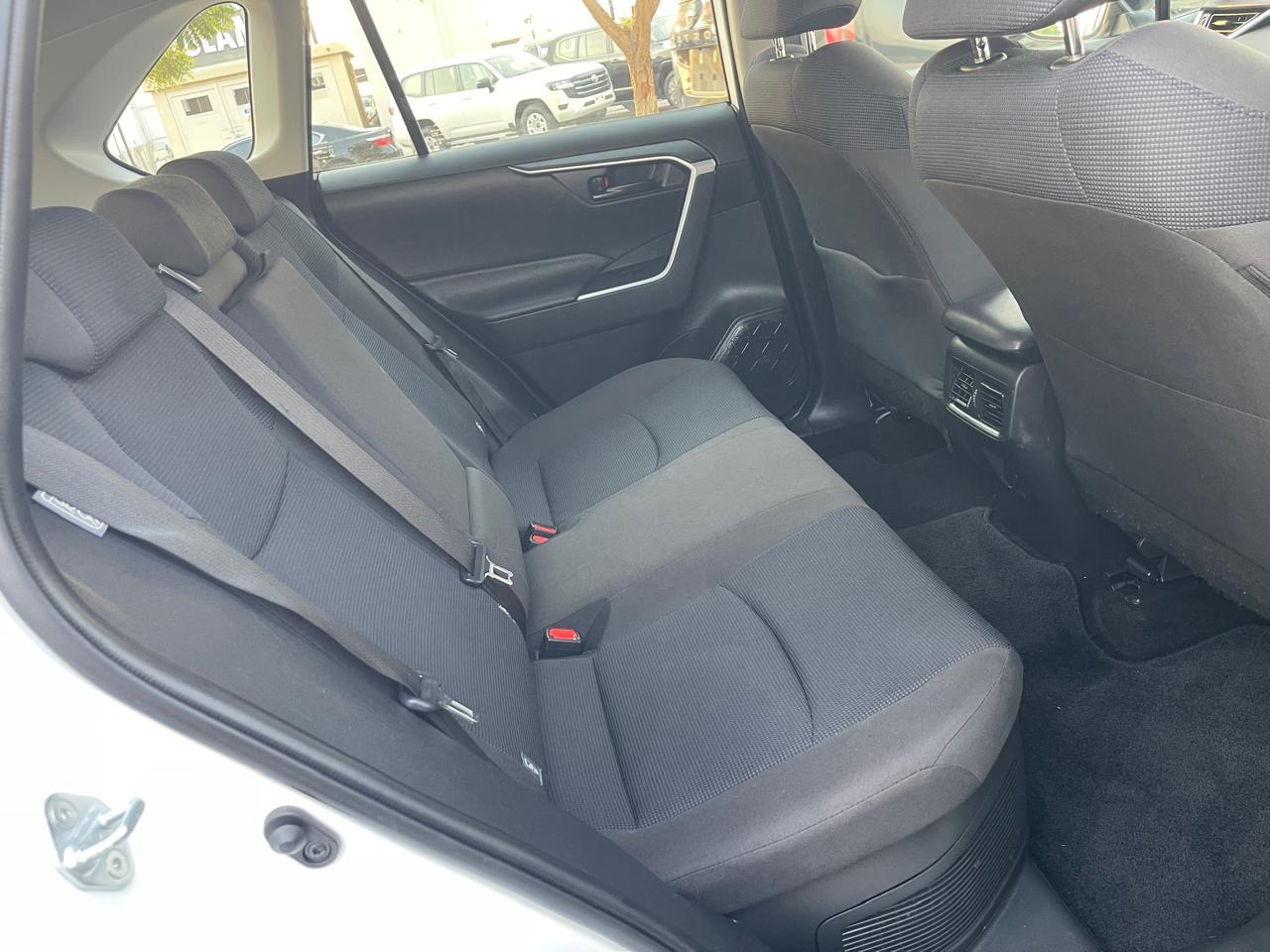 TOYOTA RAV 4 HYBRID 2020 - Image 21