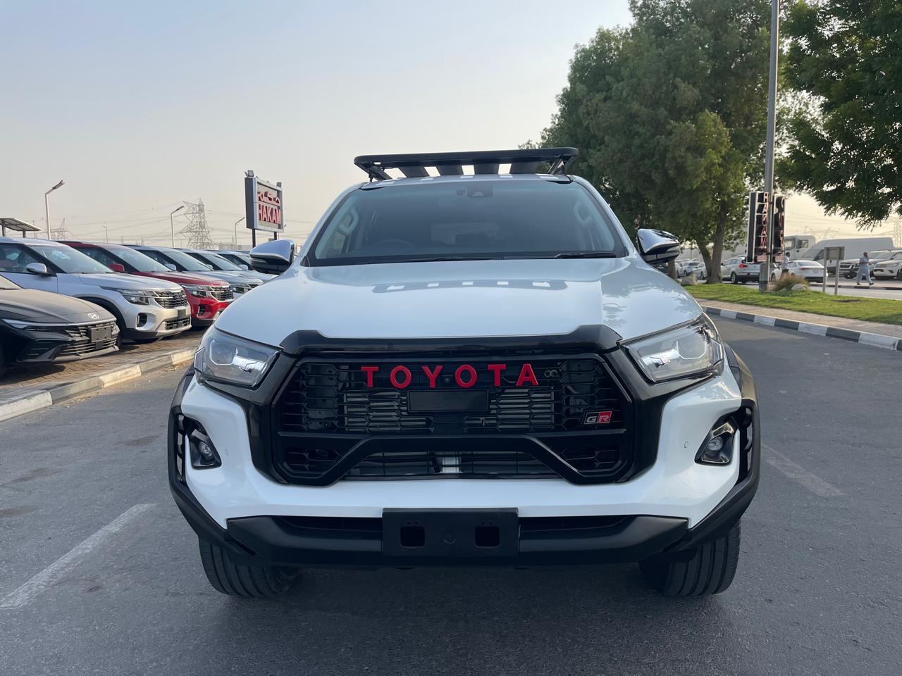 TOYOTA HILLUX CANOPI 2023 2.8 D4D - Image 27