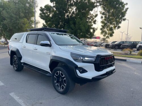 TOYOTA HILLUX CANOPI 2023 2.8 D4D
