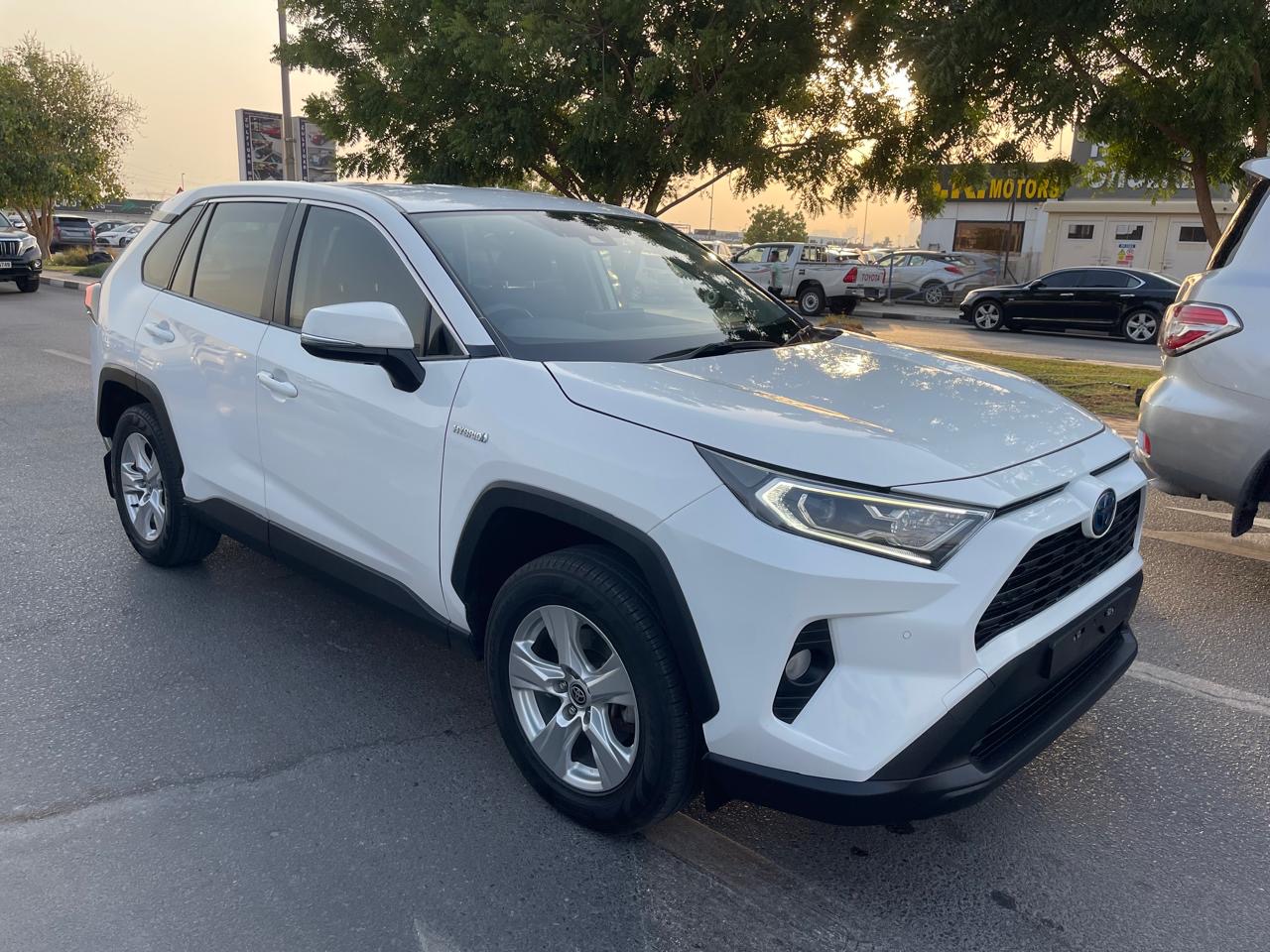 TOYOTA RAV 4 HYBRID 2020 - Image 24