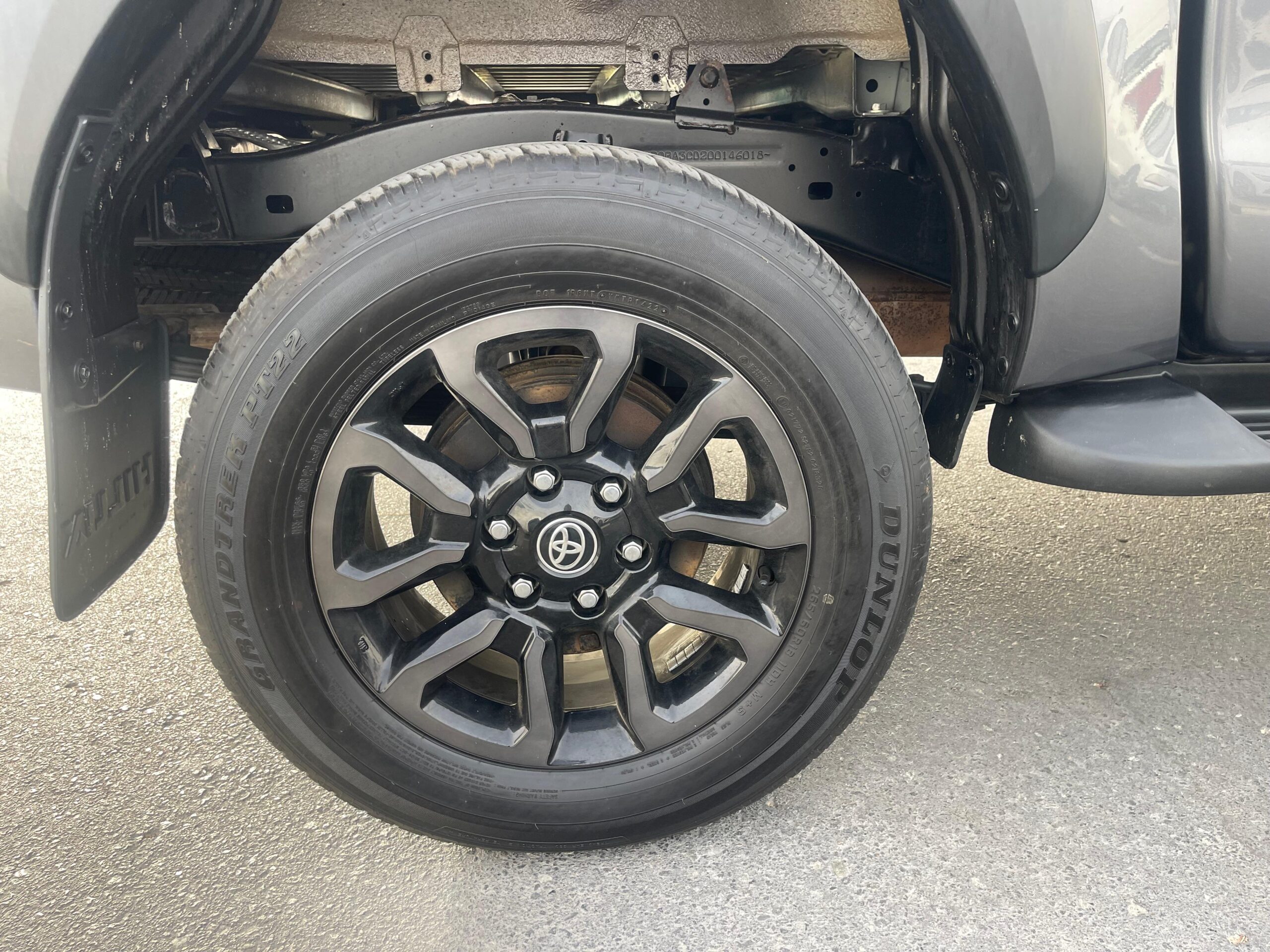 TOYOTA HILUX PICK UP DOUBLE CABIN 2021/12 - Image 14