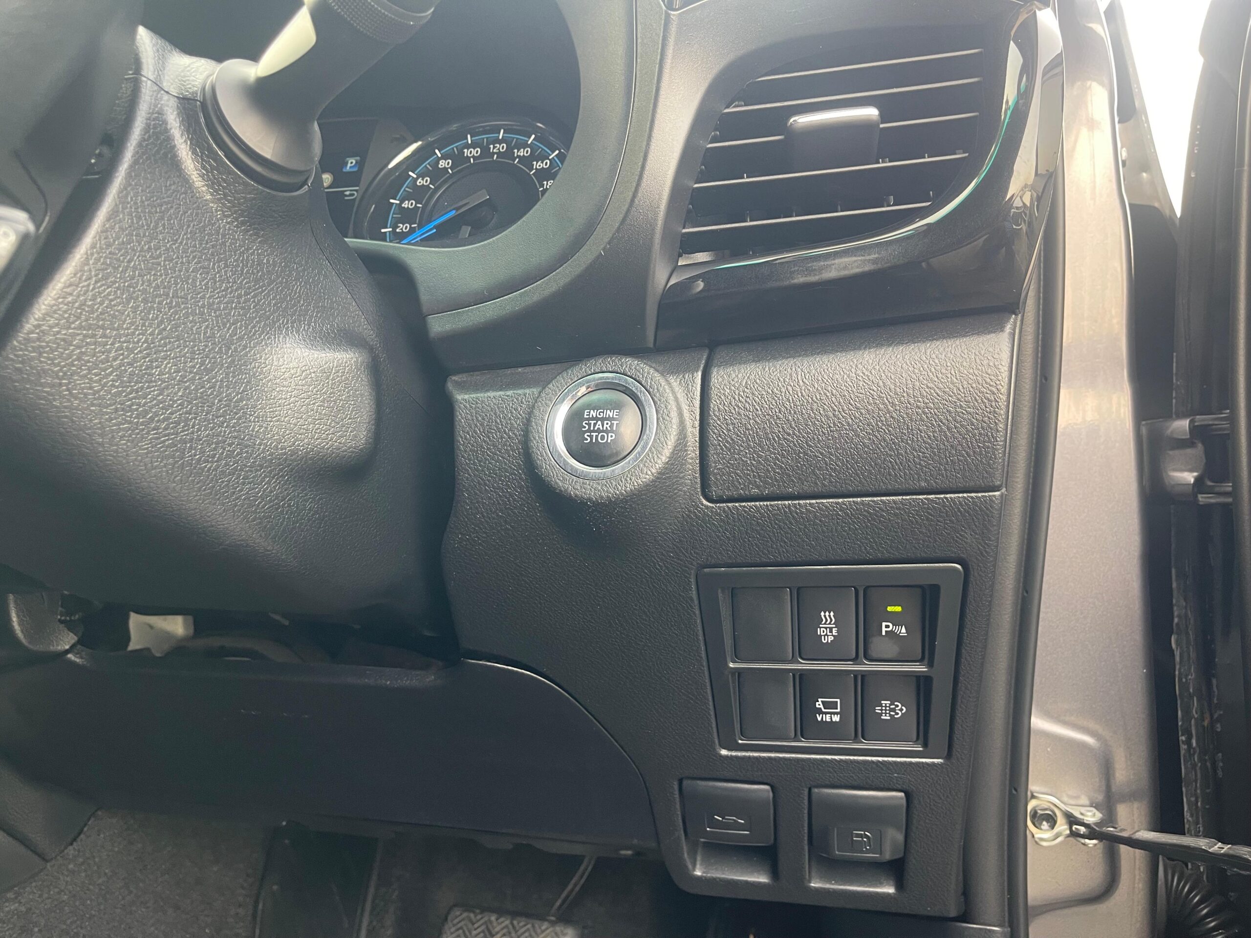 TOYOTA HILUX PICK UP DOUBLE CABIN 2021/12 - Image 18