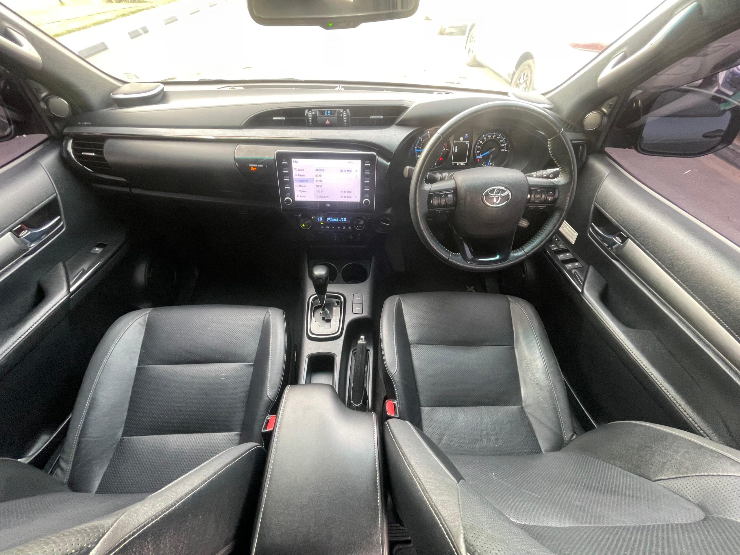 TOYOTA HILUX PICK UP DOUBLE CABIN 2021/12 - Image 22