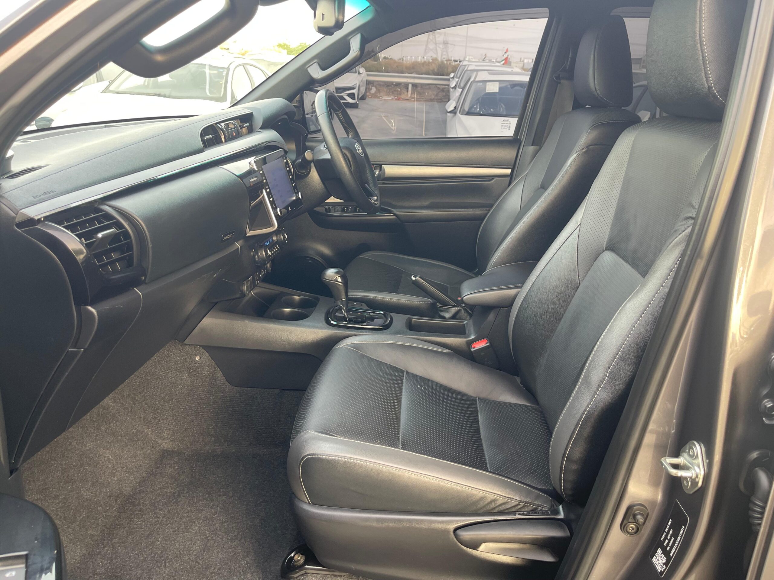 TOYOTA HILUX PICK UP DOUBLE CABIN 2021/12 - Image 29
