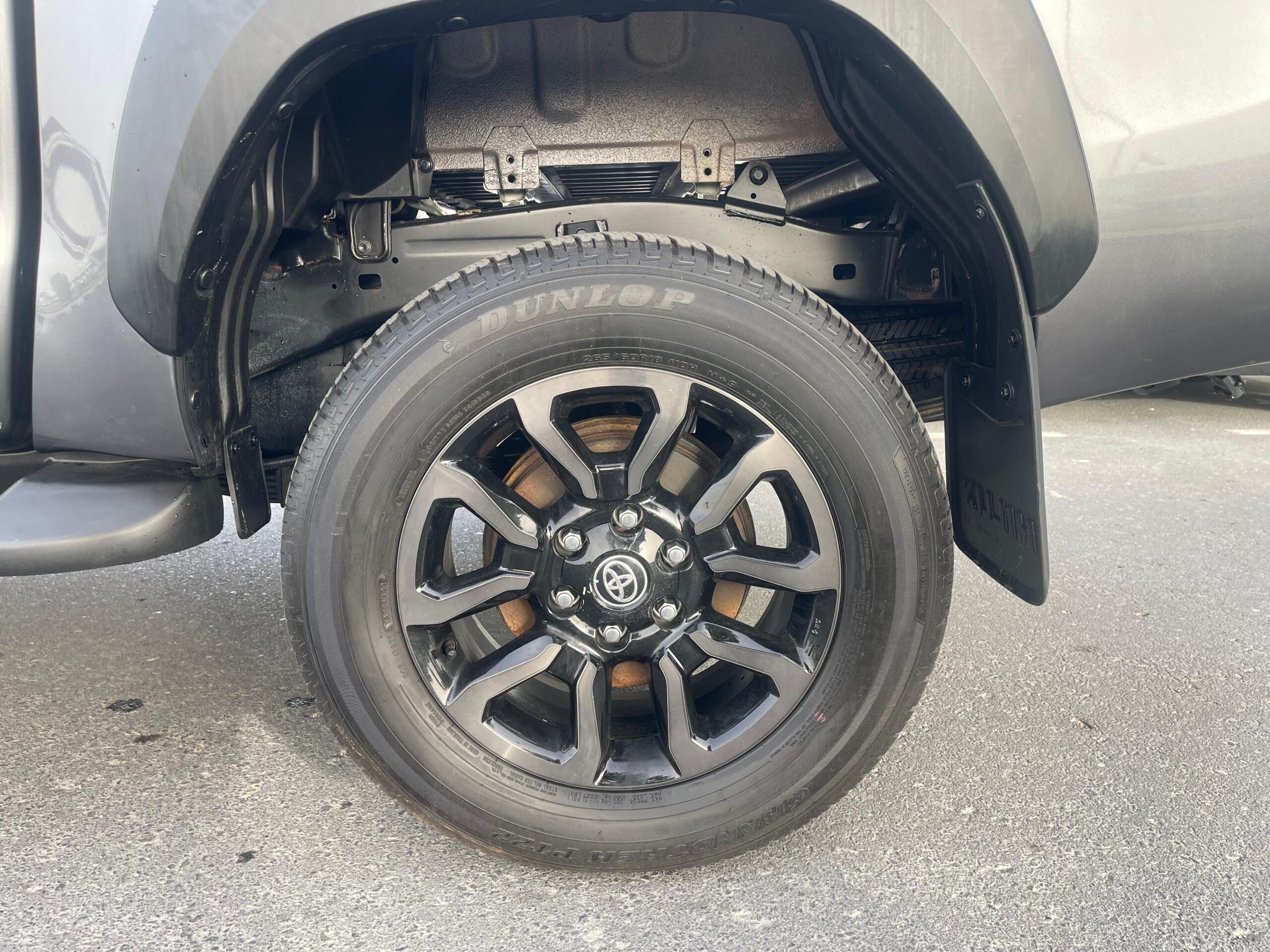 TOYOTA HILUX PICK UP DOUBLE CABIN 2021/12 - Image 7