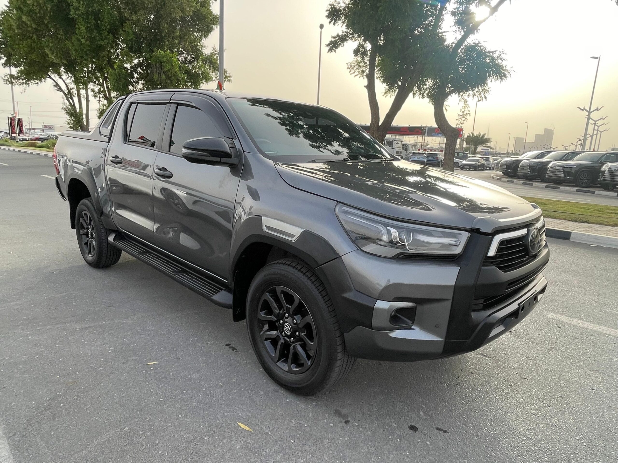 TOYOTA HILUX PICK UP DOUBLE CABIN 2021/12 - Image 3