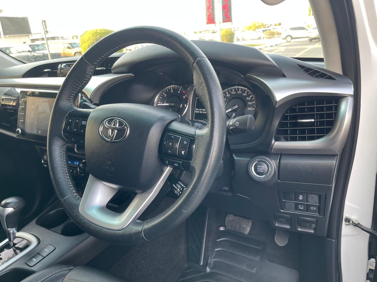 TOYOTA HILLUX CANOPI 2023 2.8 D4D - Image 4