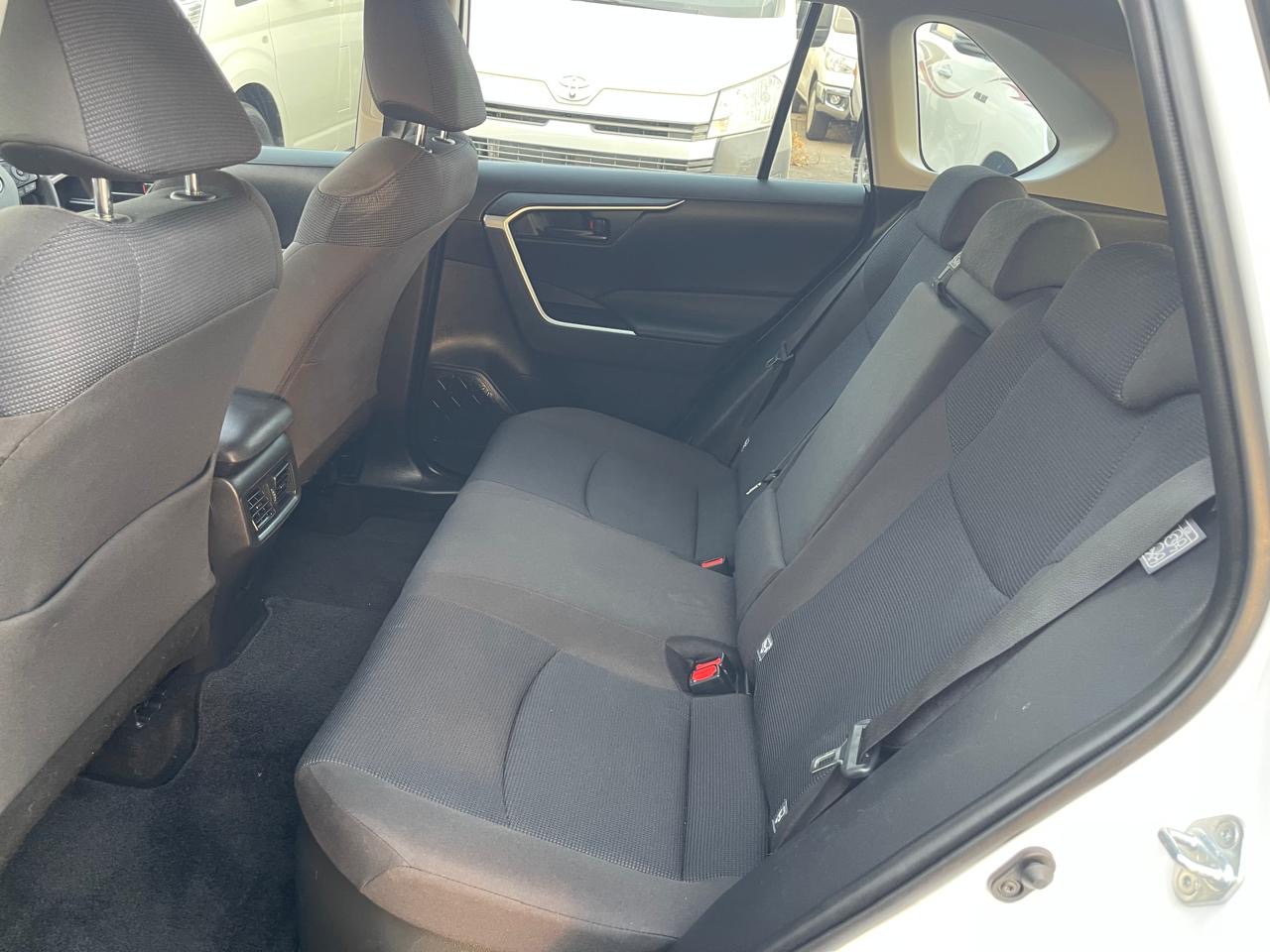 TOYOTA RAV 4 HYBRID 2020 - Image 16