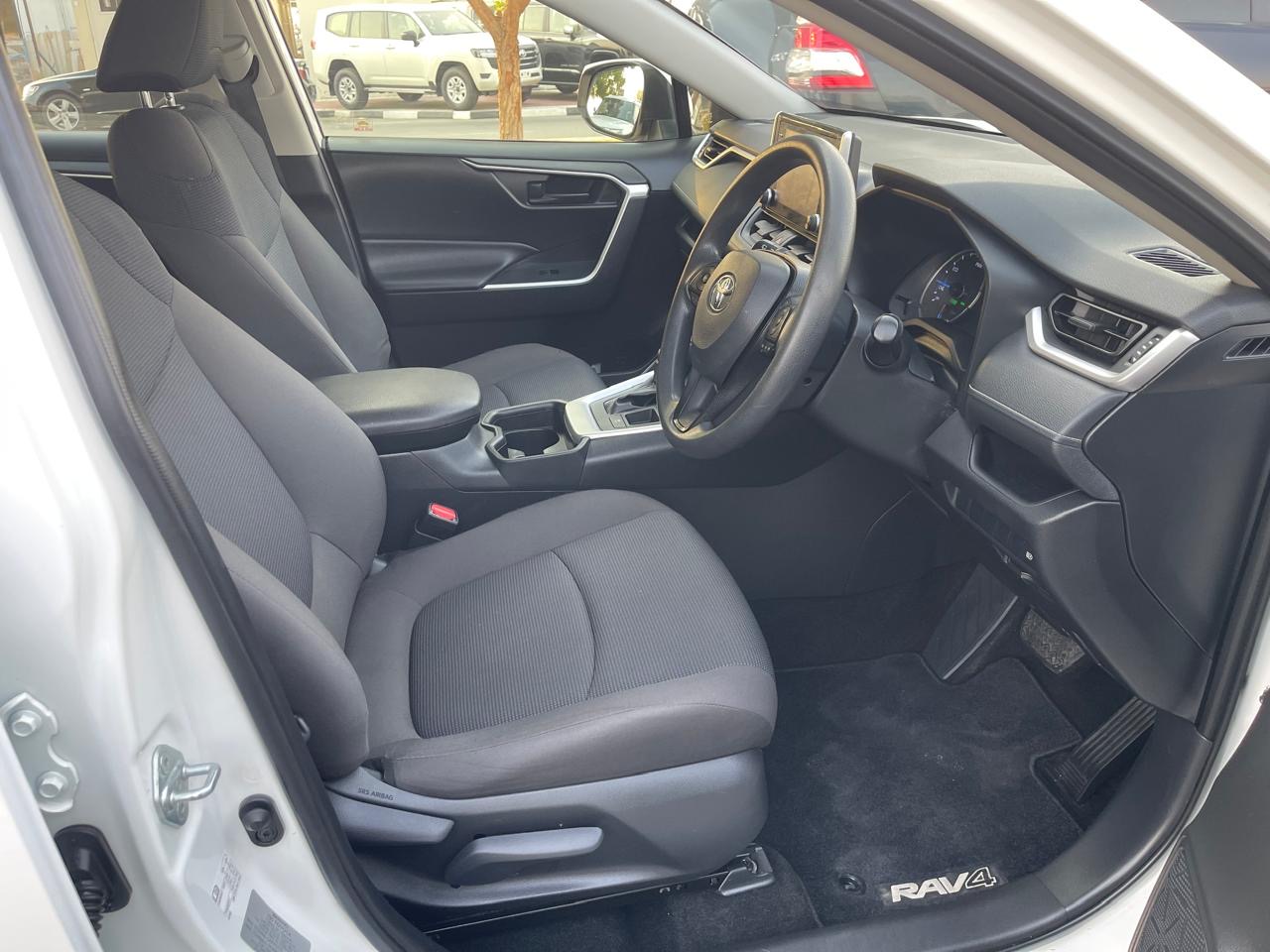 TOYOTA RAV 4 HYBRID 2020 - Image 28
