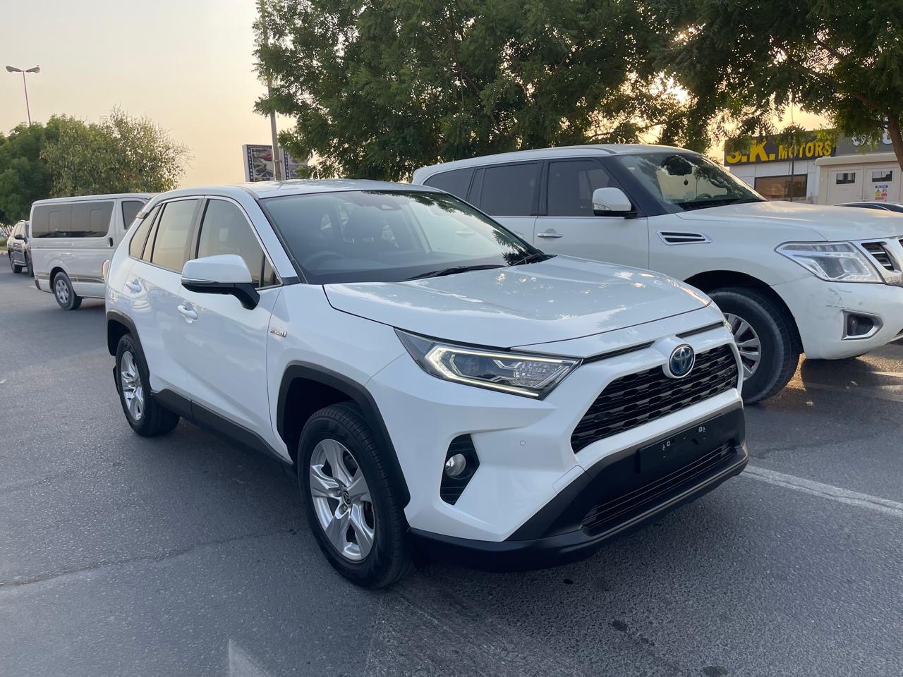 TOYOTA RAV 4 HYBRID 2020 - Image 2