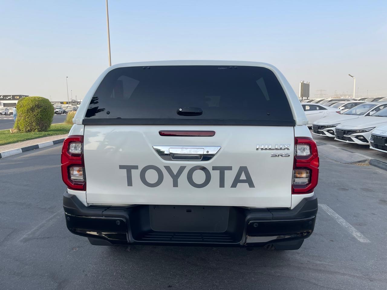 TOYOTA HILLUX CANOPI 2023 2.8 D4D - Image 22